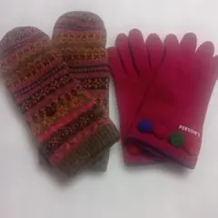 ニットの手袋✕2