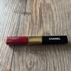 シャネル ル ルージュ デュオ ウルトラ トゥニュ 47 ダーリンレッド