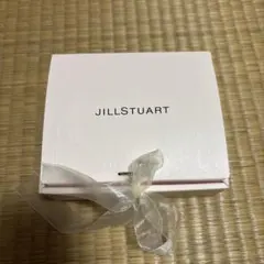 ジルスチュアート　コスメBOX