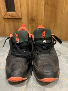 Reebok スニーカー ブラック カモフラージュ