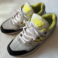 New Balance 530 スニーカー ホワイト/イエロー/ブラック