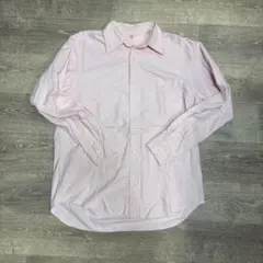 薄ピンク 長袖シャツ ポケット付き シンプルデザイン