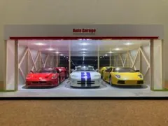 モデルカー専用ジオラマ：1/24 シースルーガレージ（乳白色）期間限定セール！