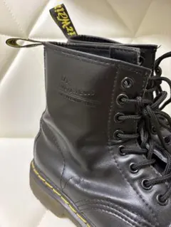 ドクターマーチン ブーツ Dr.Martens 1460 W 8ホール