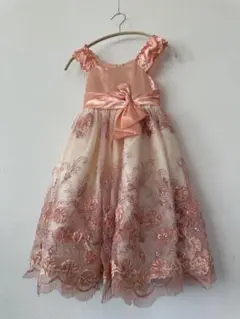 Item thumbnail for item d14319e2-c780-41d3-b175-8a4c6f09e33f