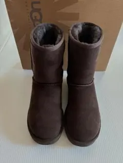 UGG クラシックショート　24cm