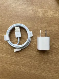 純正品　LightningケーブルとACアダプタセット