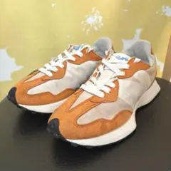 ニューバランス WS327 オレンジ × ベージュ 23.5cm スニーカー