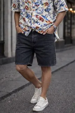 ⭐️ZARAザラ⭐️ブラックデニムハーフパンツ⭐️US:32サイズ ⭐️フェード加工‼️