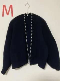 ネイビー ニットカーディガン パール装飾付き　サイズ　Ｍ