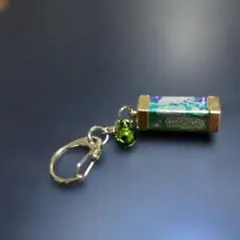 昭和レトロ　おみくじ付きのキーホルダーのサムネイル