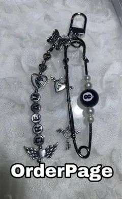 【オーダーページ】ビーズキーホルダー 韓国キーホルダー ネームキーホルダー