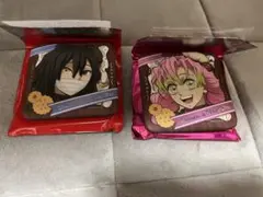 鬼滅の刃　伊黒小芭内甘露寺蜜璃 バレンタイン缶バッジセット