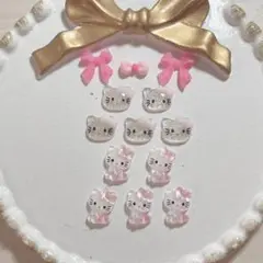 キティちゃん 薄ピンク ラメ ネイルパーツ 10個セット(パーツおまけ)