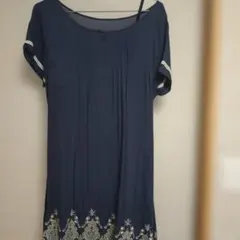 【良品】Otto LL ネイビー刺繍入りワンピース キャミソール付き 紐調整付きのサムネイル