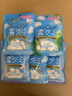 カンロ あの日夢見た 雲グミ ホワイトソーダ 5個のサムネイル