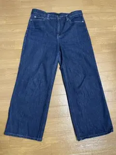 UNIQLO ワイドストレートジーンズ　NAVY 30