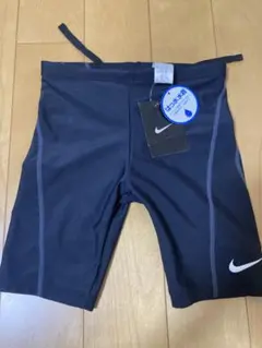 新品　ナイキ　水着　120