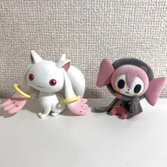 魔法少女まどか☆マギカ　キュゥべえ　お菓子の魔女　フィギュア　2体セット