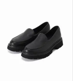 値下げ[MOHI/モヒ]23センチ　ローファー　新品のサムネイル