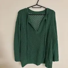 透かし編みニット