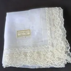 ニナリッチハンカチ