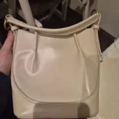ZARA ショルダーバッグ ホワイト