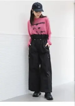 新品未使用　レイジブルー　ハイウエスト　ギャザーパンツ　黒