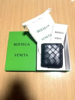 美品 ボッテガヴェネタ イントレチャート 二つ折りウォレット メンズ 財布