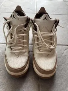 NIKE ナイキ FQ6861-121 エアジョーダン