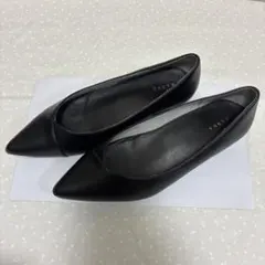 RANDA ポインテッドトゥ パンプス ブラック 23cmのサムネイル