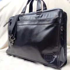 【艶】タケオキクチ　ビジネスバッグ　レザー　A4　PC　黒　2WAY　大容量
