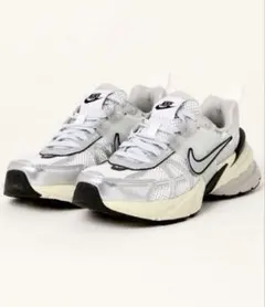 NIKE V2K RUN レディース　FD0736-100