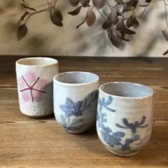 No5474 時代物　湯呑み 3客　花　茶道具　茶器　陶磁器　送料無料