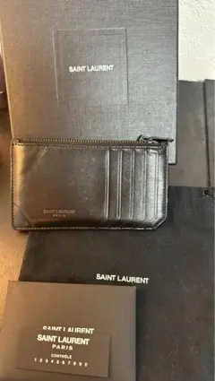 SAINT LAURENT レザーブラック フラグメントケース