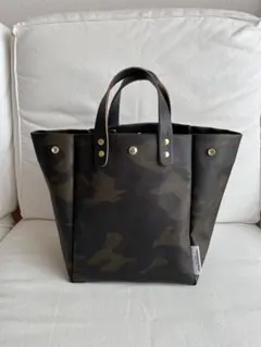 Item thumbnail for item f26f0577-1335-40e9-b586-17c73cd336f3