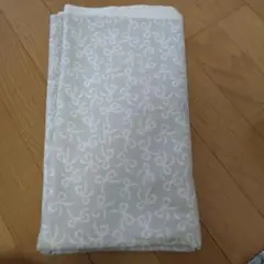 リボン柄ベロア布地