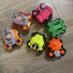 仮面ライダーギーツ　バックル6個セット