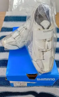 SHIMANO ビンディングシューズ 42E 日本サイズ26,5です。 - メルカリ