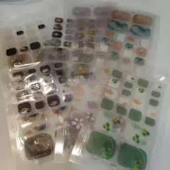 足用ネイルシールセット 多様なデザイン