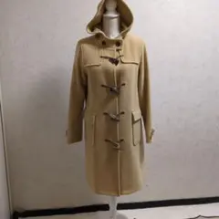「年代物」ベージュ ダッフルコート フード付き