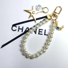 CHANEL　ホリデーチャーム　コメット　星　パールストラップ　月