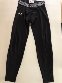 インナータイツ