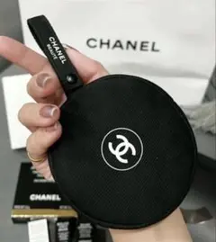 CHANEL BEAUTE ノベルティ　ポーチ