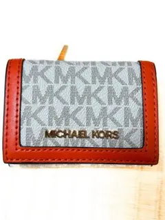 MICHEAL KORS（マイケルコース） 財布 三つ折り レザー ベージュのサムネイル