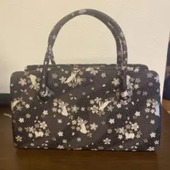 和装用バッグ 黒地 花柄 うさぎ刺繍ファスナー付き