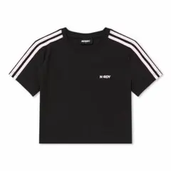 nerdy クロップドTシャツ　ショート丈tシャツ　韓国ファッションのサムネイル