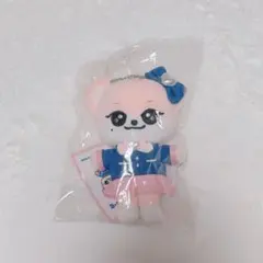 IVE エバーランド ぬいぐるみ キーリング イソ ヒョンソ - メルカリ