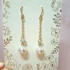 揺れるパールピアス2点セット