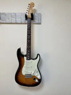 【最終価格】FenderJapanHeritage60'sstratcasterのサムネイル
